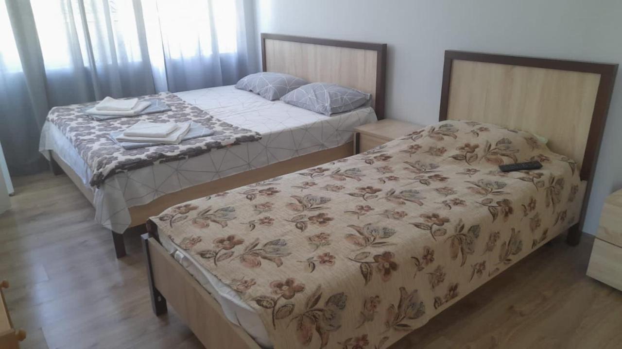 Гостевой Дом "Сария" Hotel Alakhadze Екстериор снимка