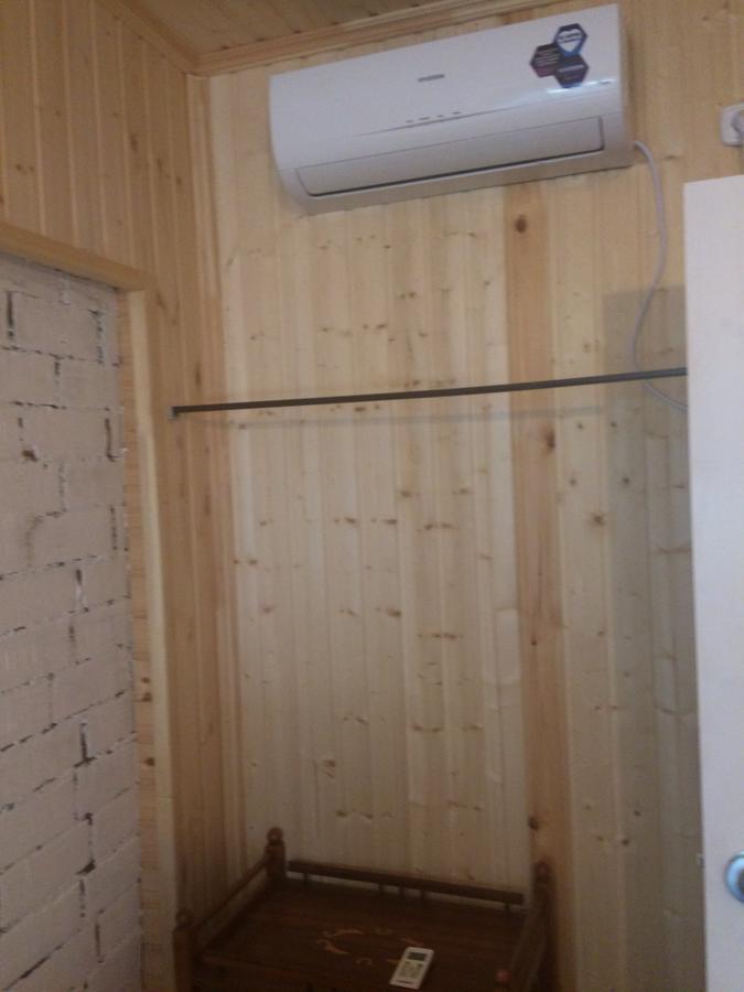 Гостевой Дом "Сария" Hotel Alakhadze Екстериор снимка